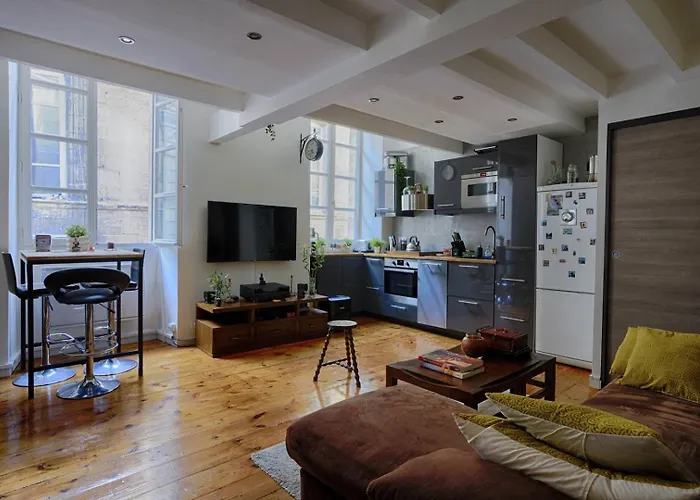 Jolie Duplex Au Coeur De Saint Michel