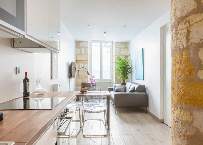Guestready - Beautiful Apartment Near Train Station