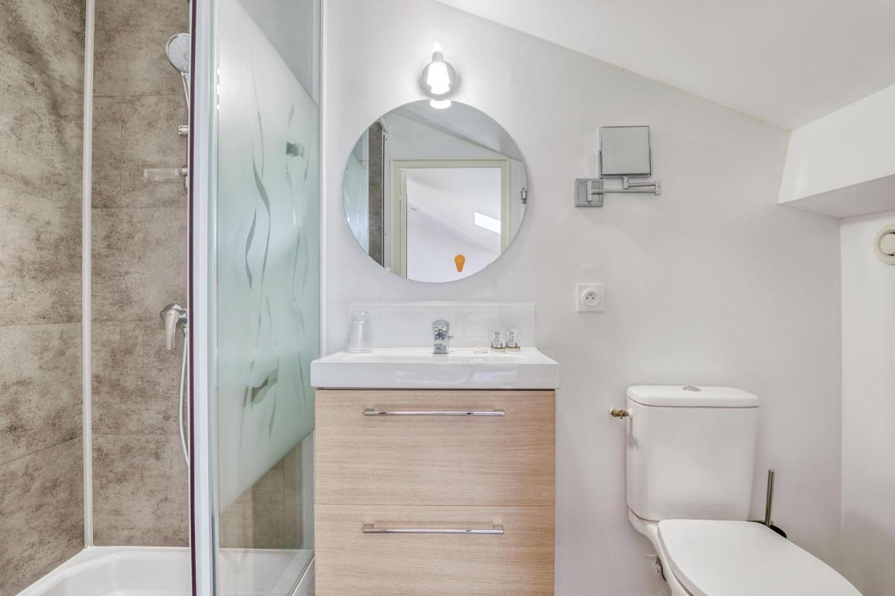 Des Voyageurs Centre Bastide 2* Bordeaux