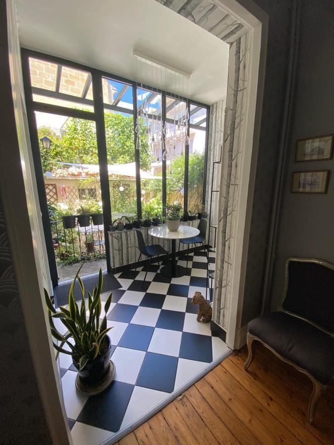 La Desvaux De Marigny Bed & Breakfast