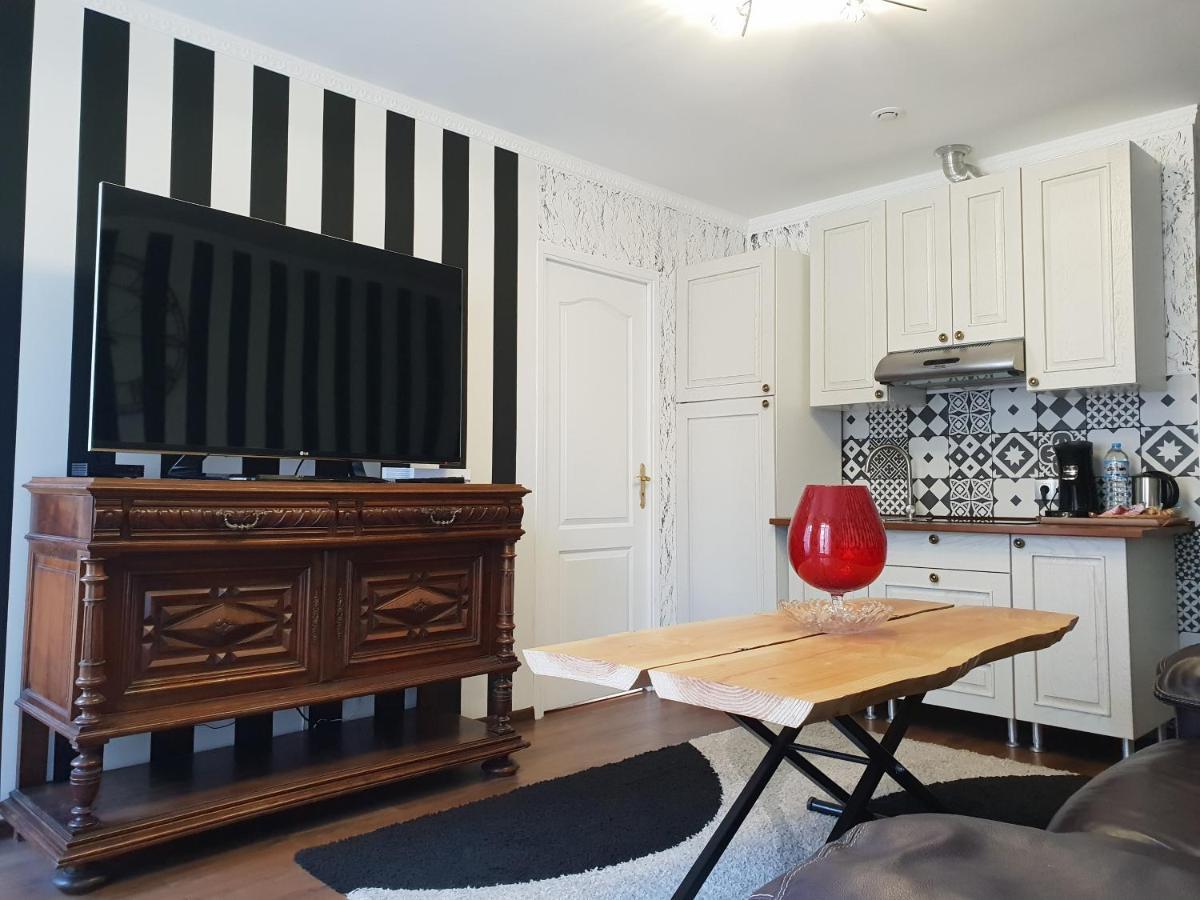 Centre Avec Garage Sur Demande * Bordeaux