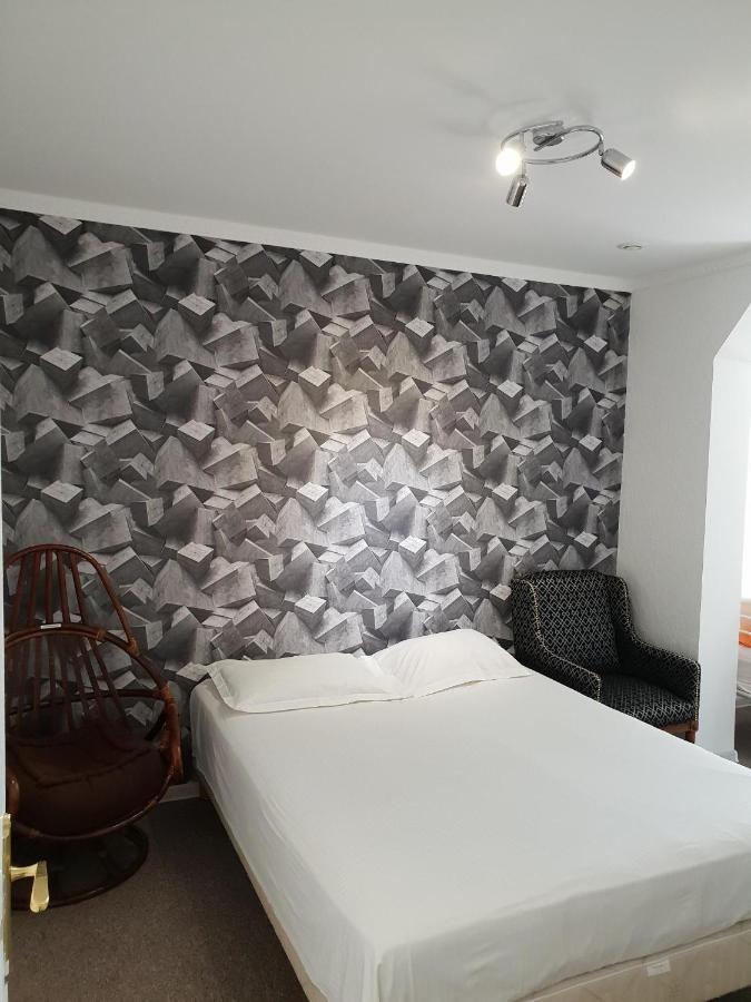Centre Avec Garage Sur Demande Appartement