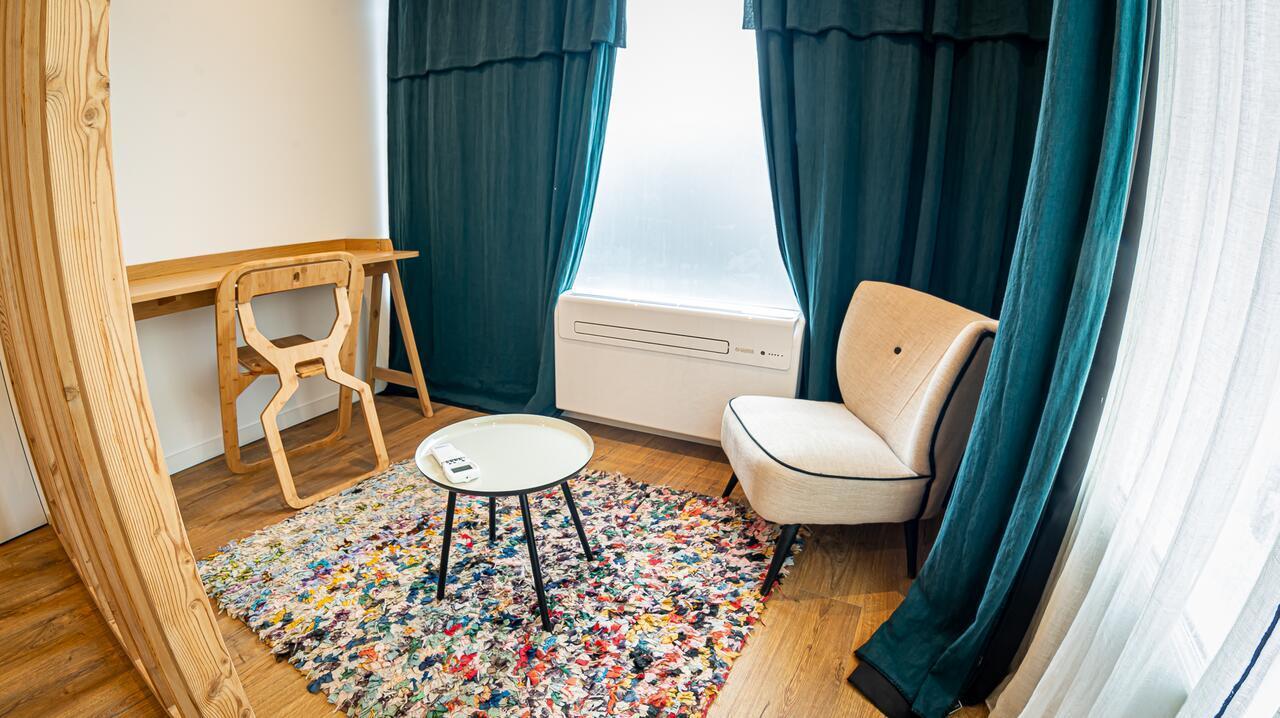 Ama Apartment *
