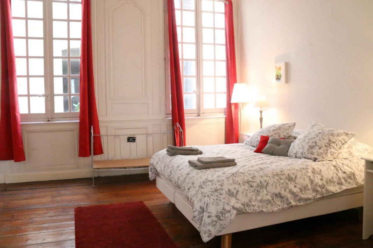 Key To - Fairytale View, 2 Bd + Elevator Apartamento