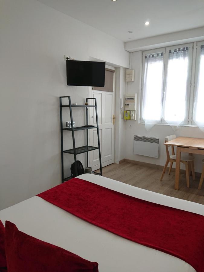Petit A Chartrons / Jardin Public Apartment