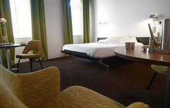 Hotel L'avant-scene 3*