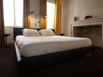 L'avant-scene Hotel Bordeaux