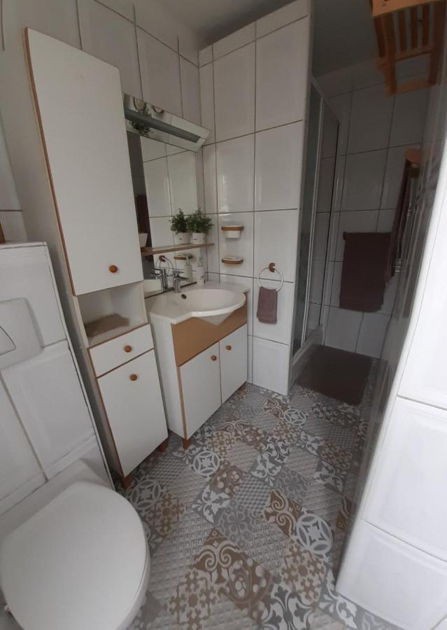 Joli Petit Loft Dans Echoppe Pierre Centre-ville Apartment Bordeaux