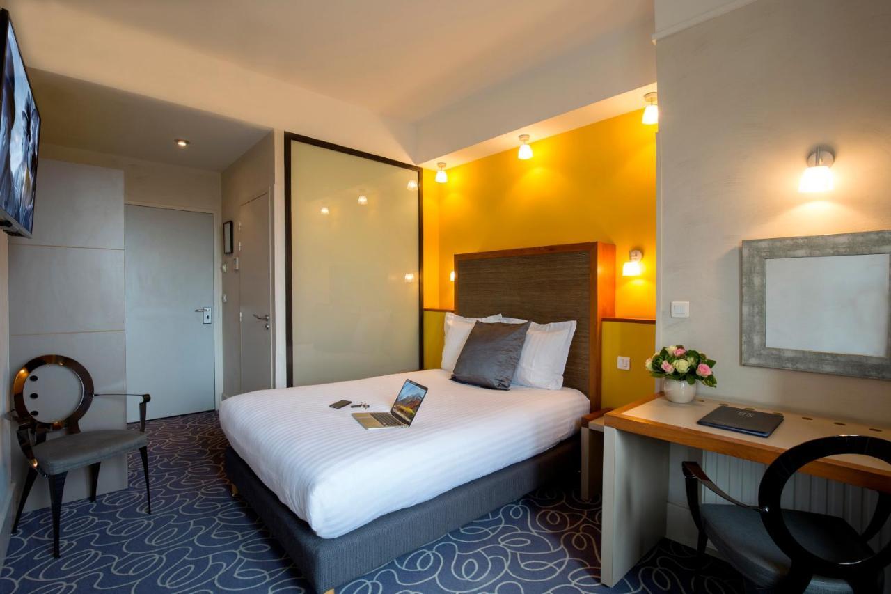 Hotel De Normandie 4*