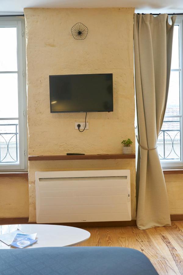 Apartamento De La Victoire, Centre-ville, Possibilite Parking Gratuit *