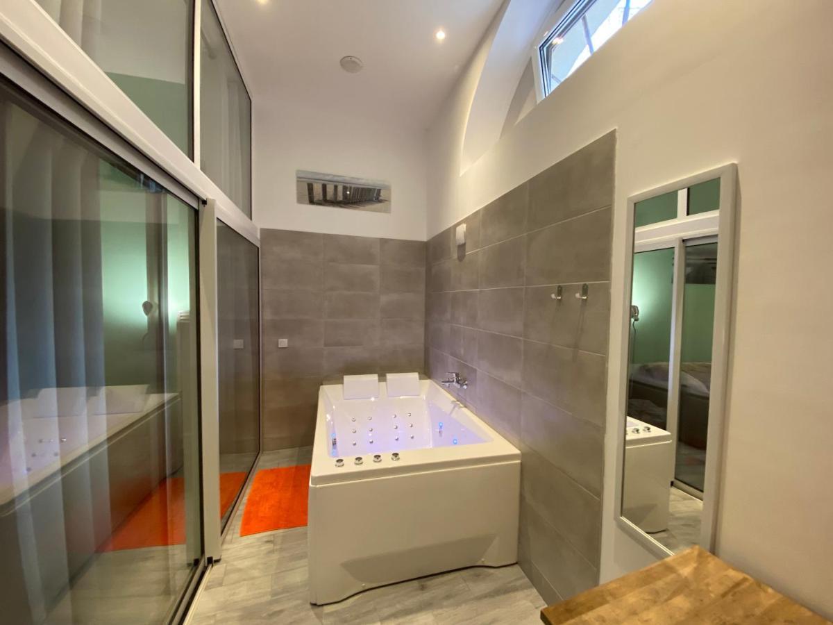 Wellkhome & Services Apartment