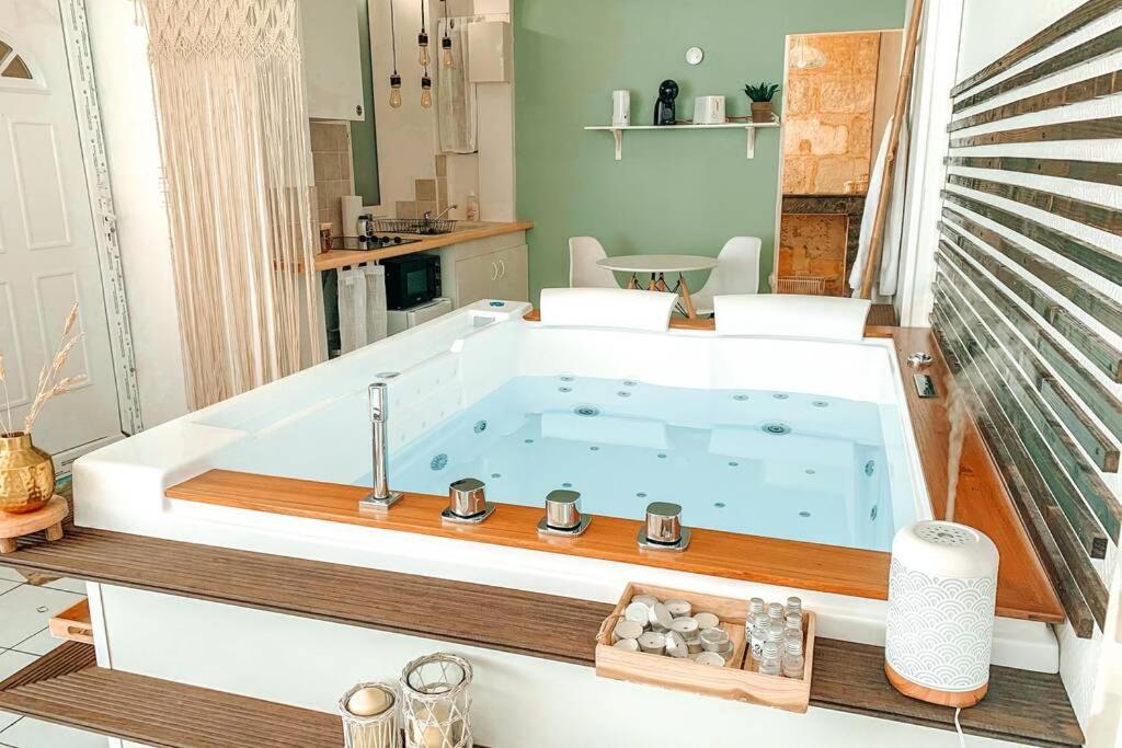 Nuit D'exception - Loft Avec Jacuzzi Apartamento