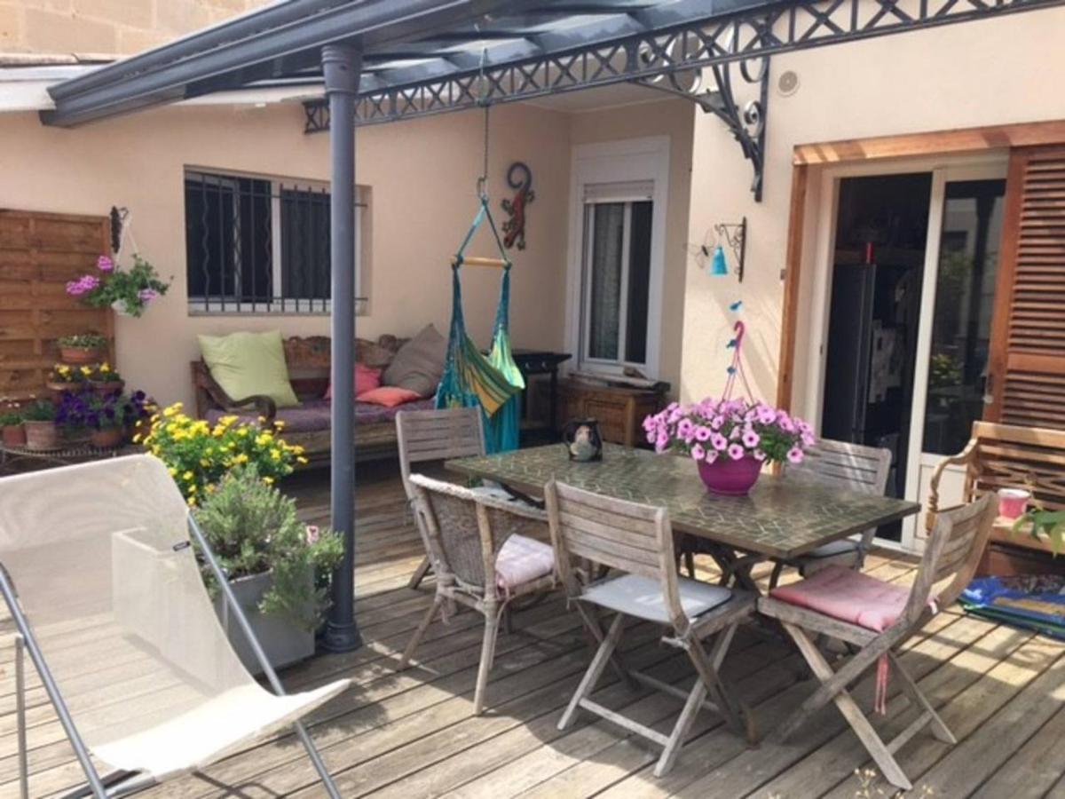 Bed & Breakfast Calme , Proche Du Centre, Grande Terrasse, Petit Dejeuner *