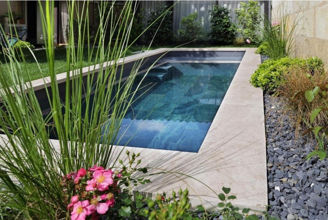 Le Clou De Louis Guest house