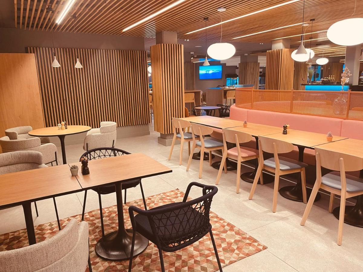 Hotel Novotel Centre Gare Saint Jean 4*