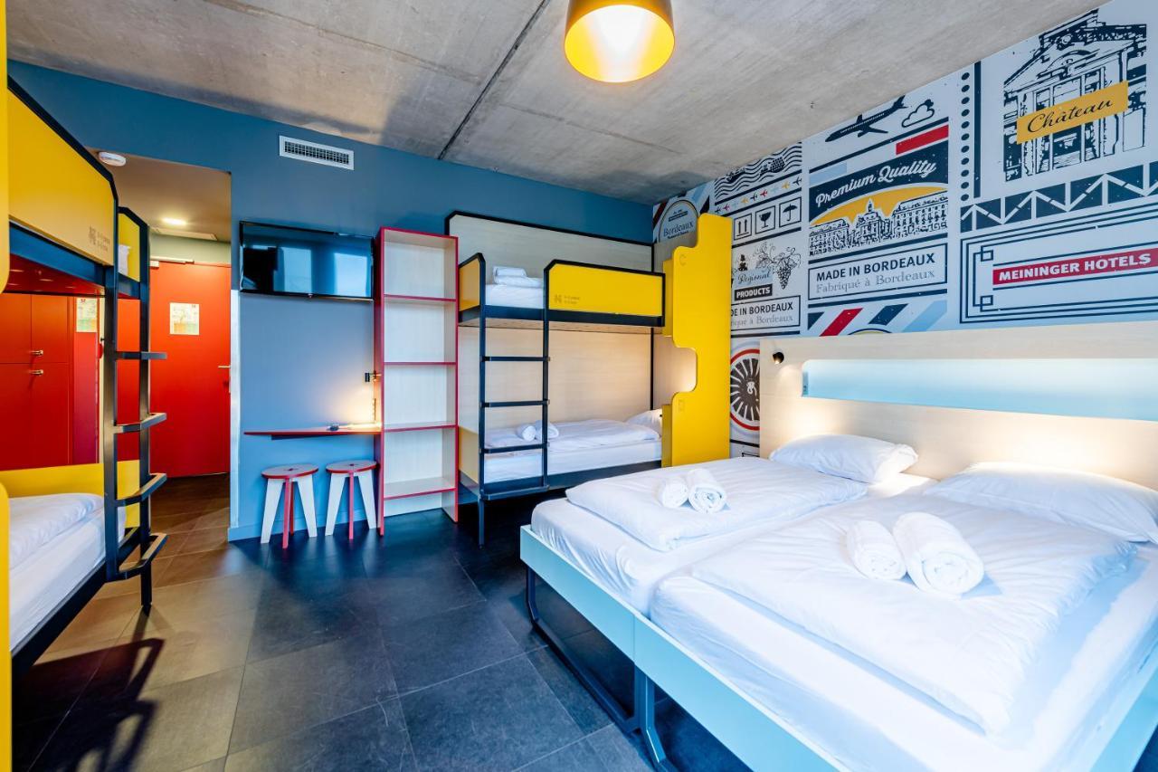 Meininger Gare Saint-jean Hotel