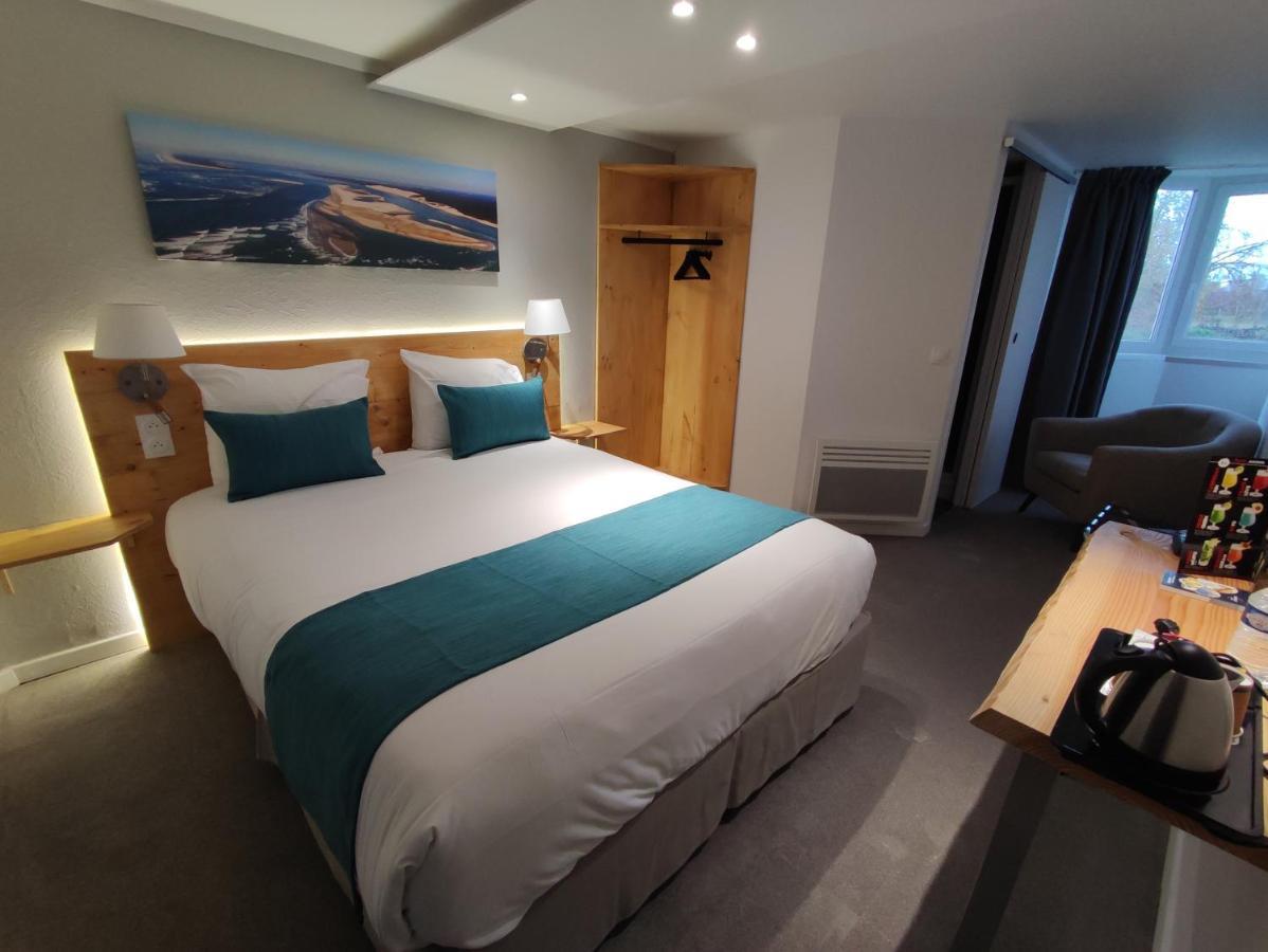 Contact Le Provencal Hotel 3*