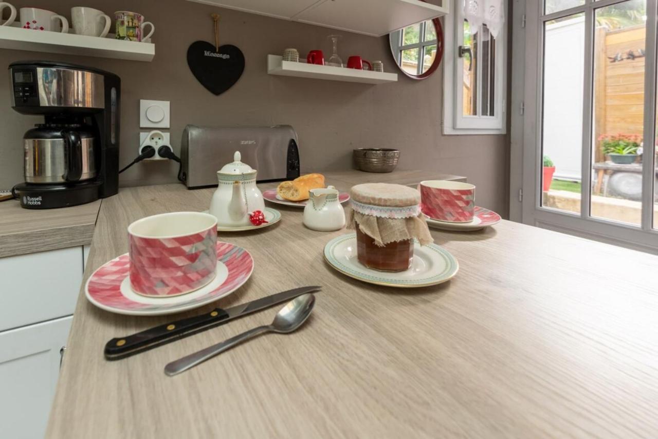 Furnished Near Palais De La Justice With 2 Bedrooms & A Garden Bordeaux