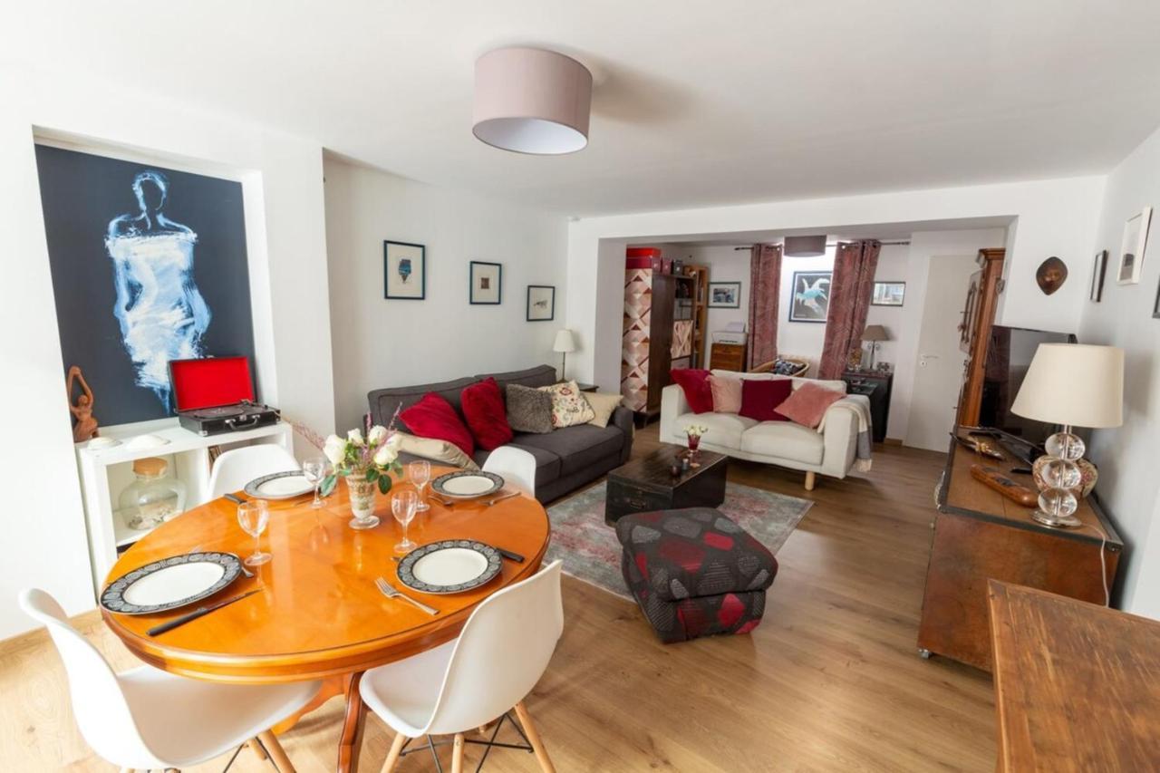 Apartment Furnished Near Palais De La Justice With 2 Bedrooms & A Garden Bordeaux