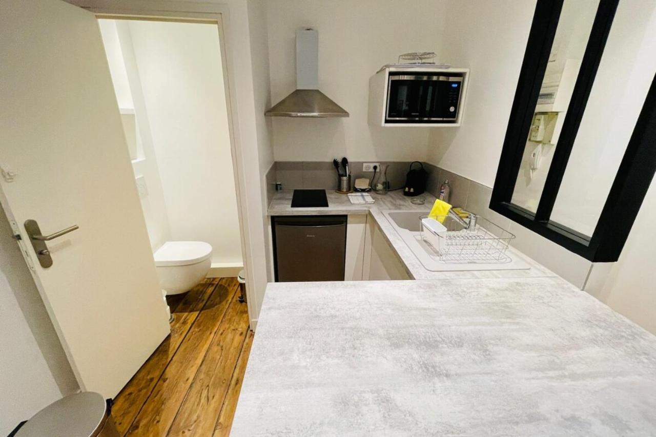 Apartment Nice Studio With Furnished Balcony In A Dynamic District