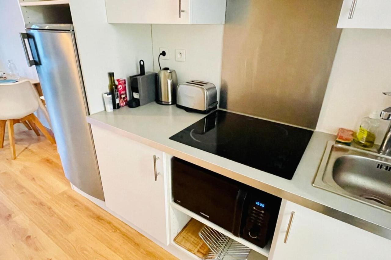 Apartment Furnished Studio In A Quiet Authentic Area Near Amenities Bordeaux