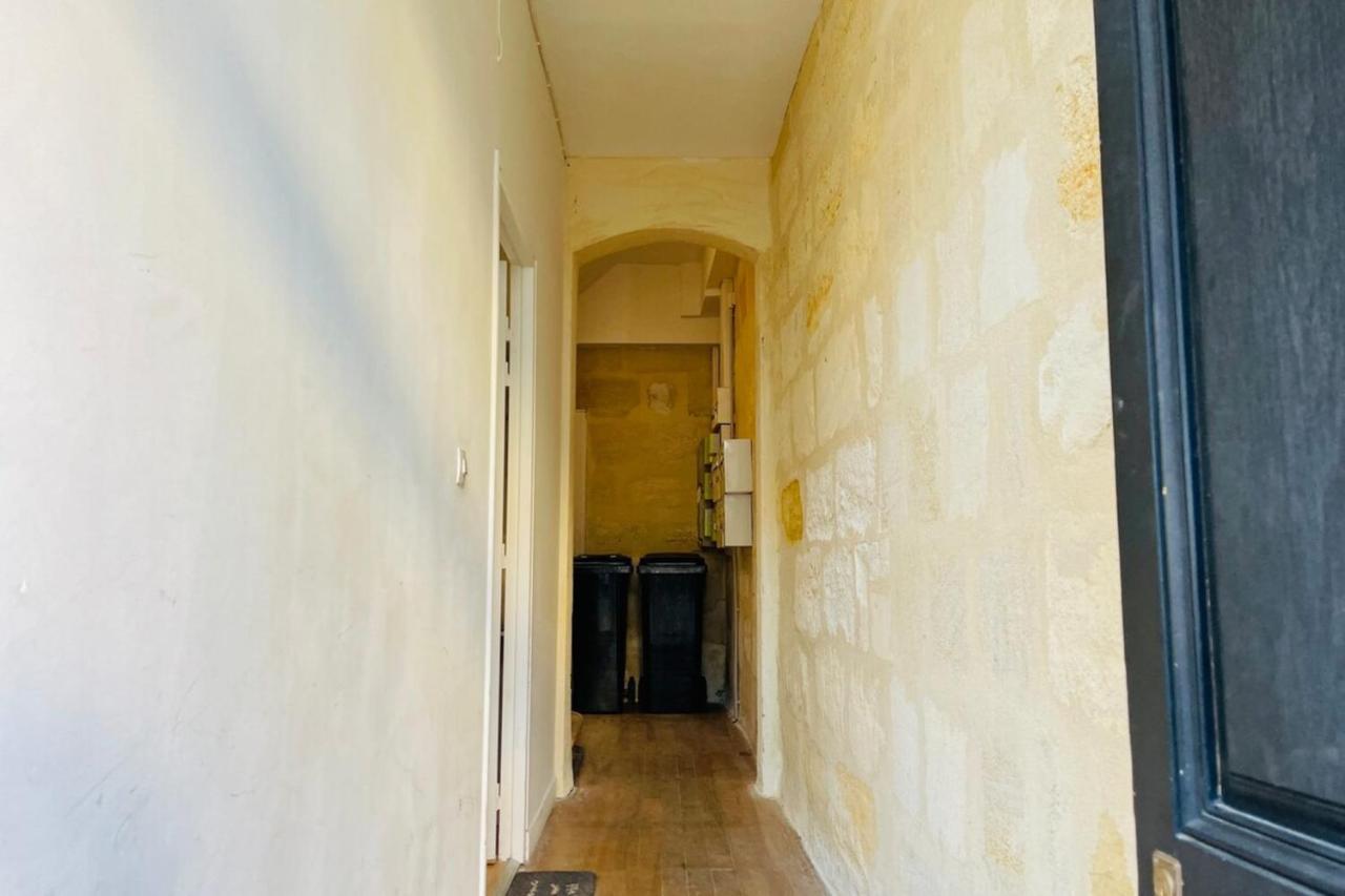 Furnished Studio In A Quiet Authentic Area Near Amenities Bordeaux