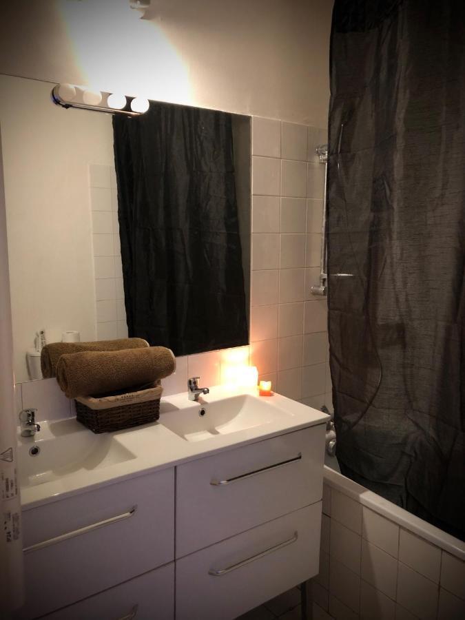 Centre, Echoppe T2 Avec Jardin Apartment *