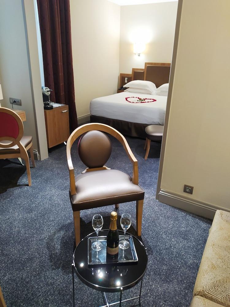 Khách sạn Western Premier Hbeo Centre Bordeaux