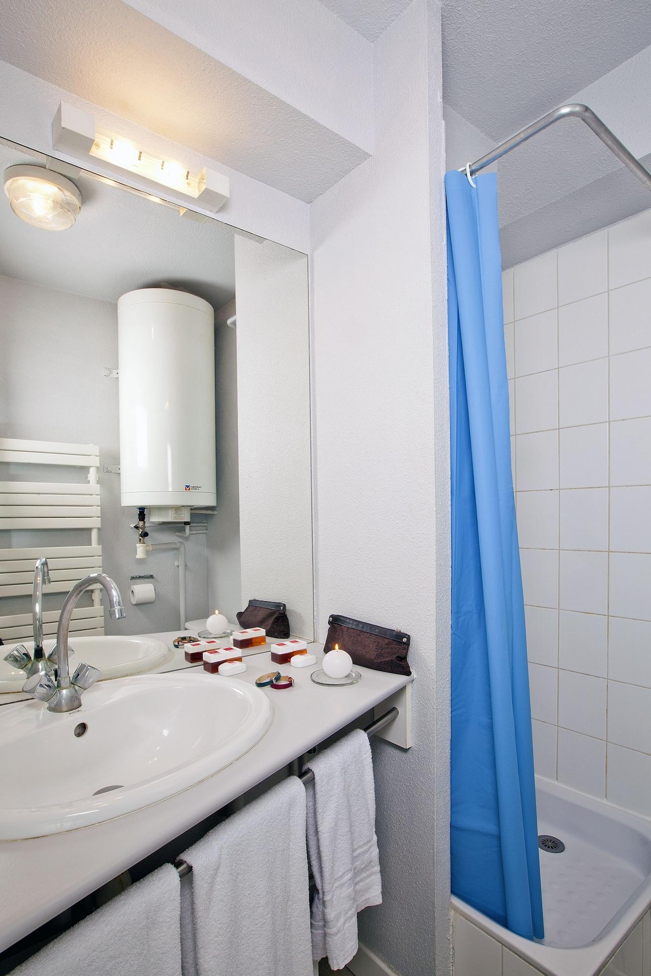 Sejours & Affaires De L'yser Aparthotel
