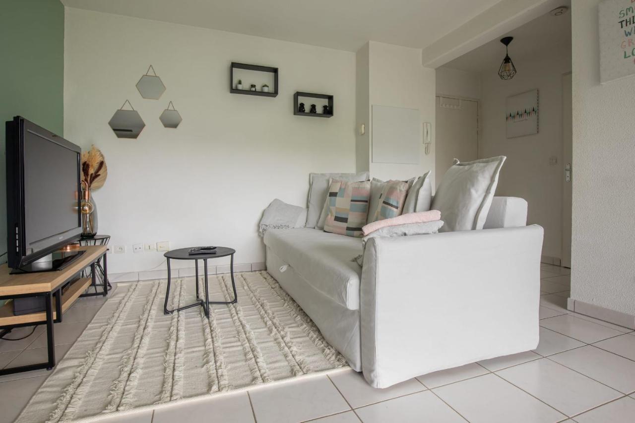 Modern 2-rooms In * Bordeaux