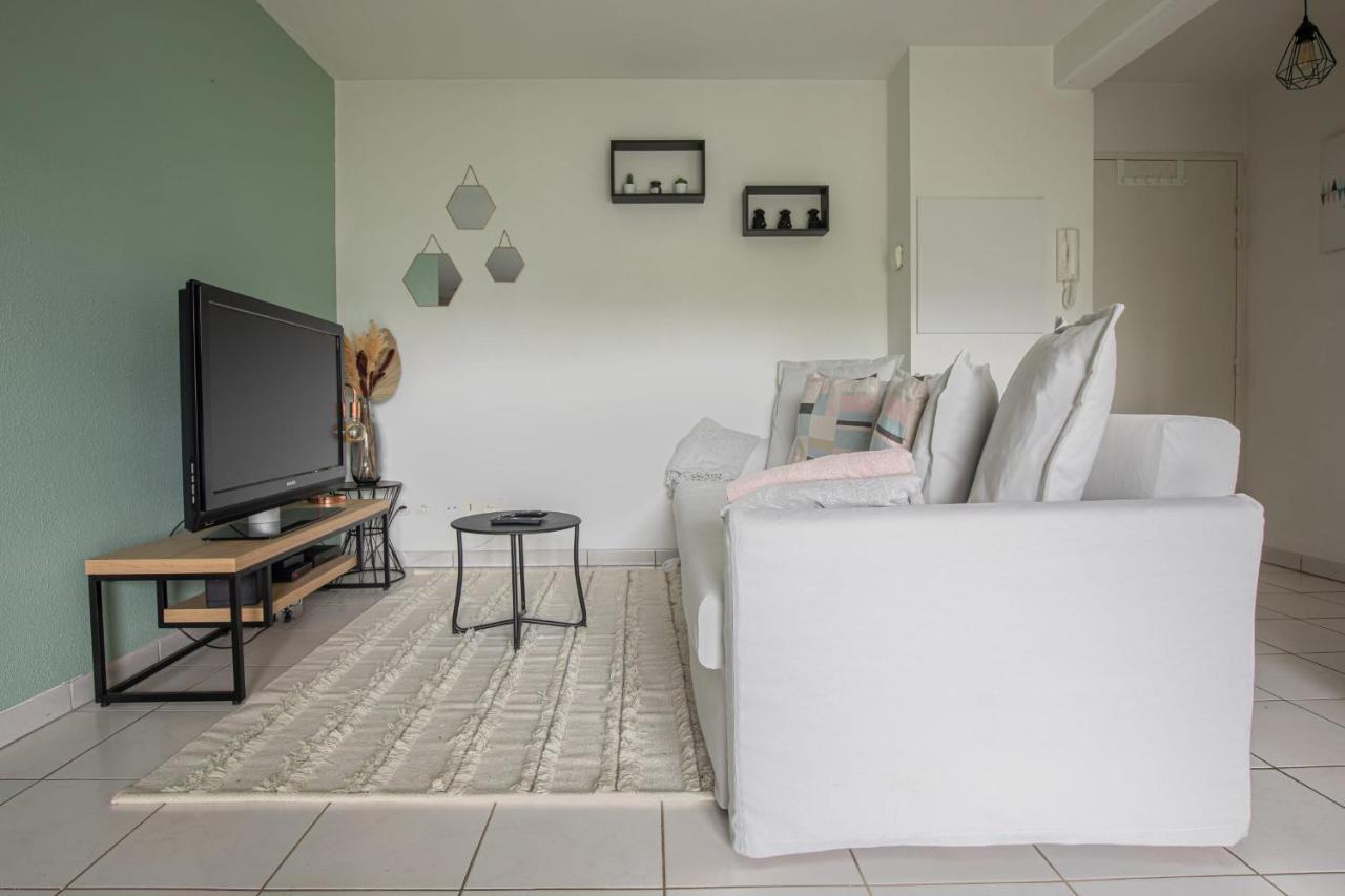 Modern 2-rooms In * Bordeaux
