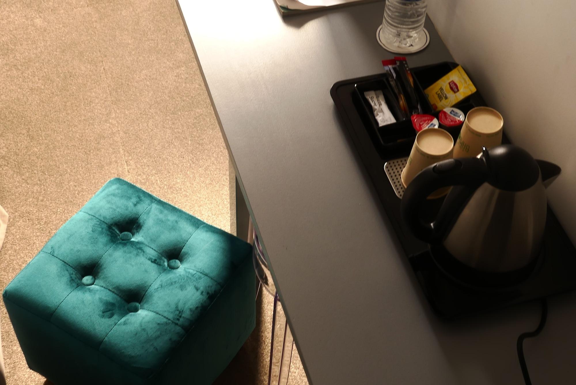 Hotel Contact Le Provencal Bordeaux