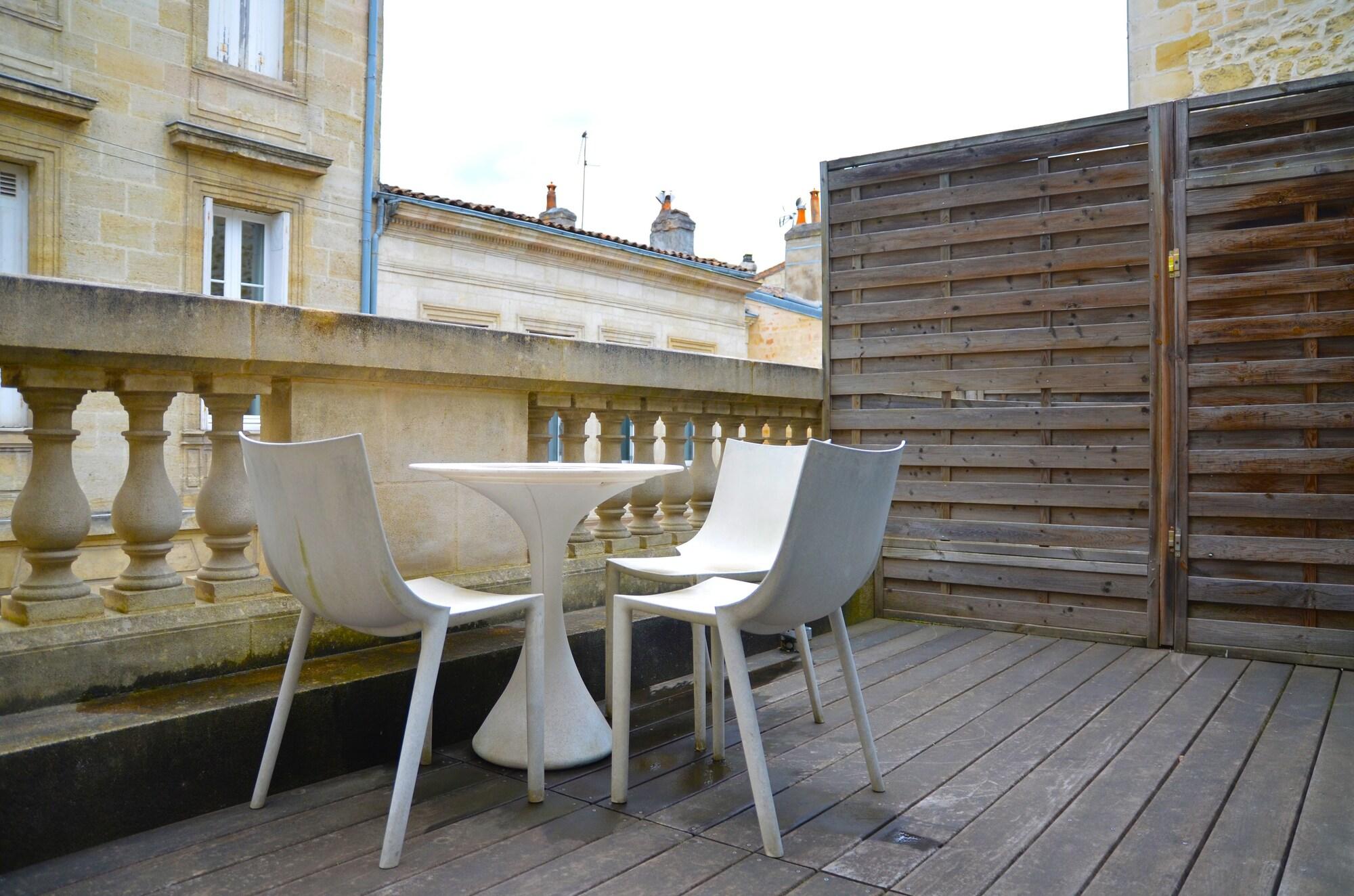 La Maison Bord'eaux Hotel 4*