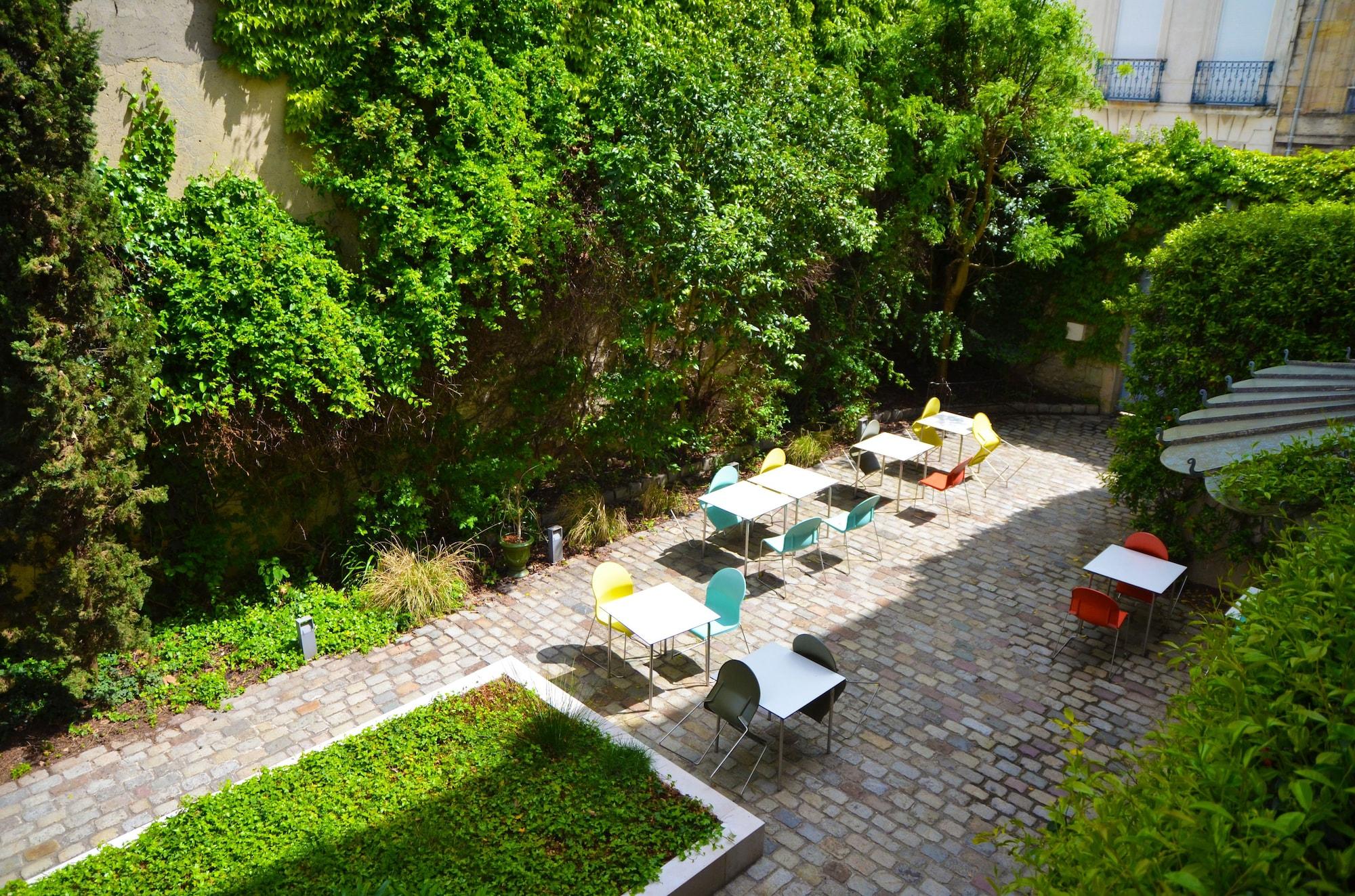 La Maison Bord'eaux 4*