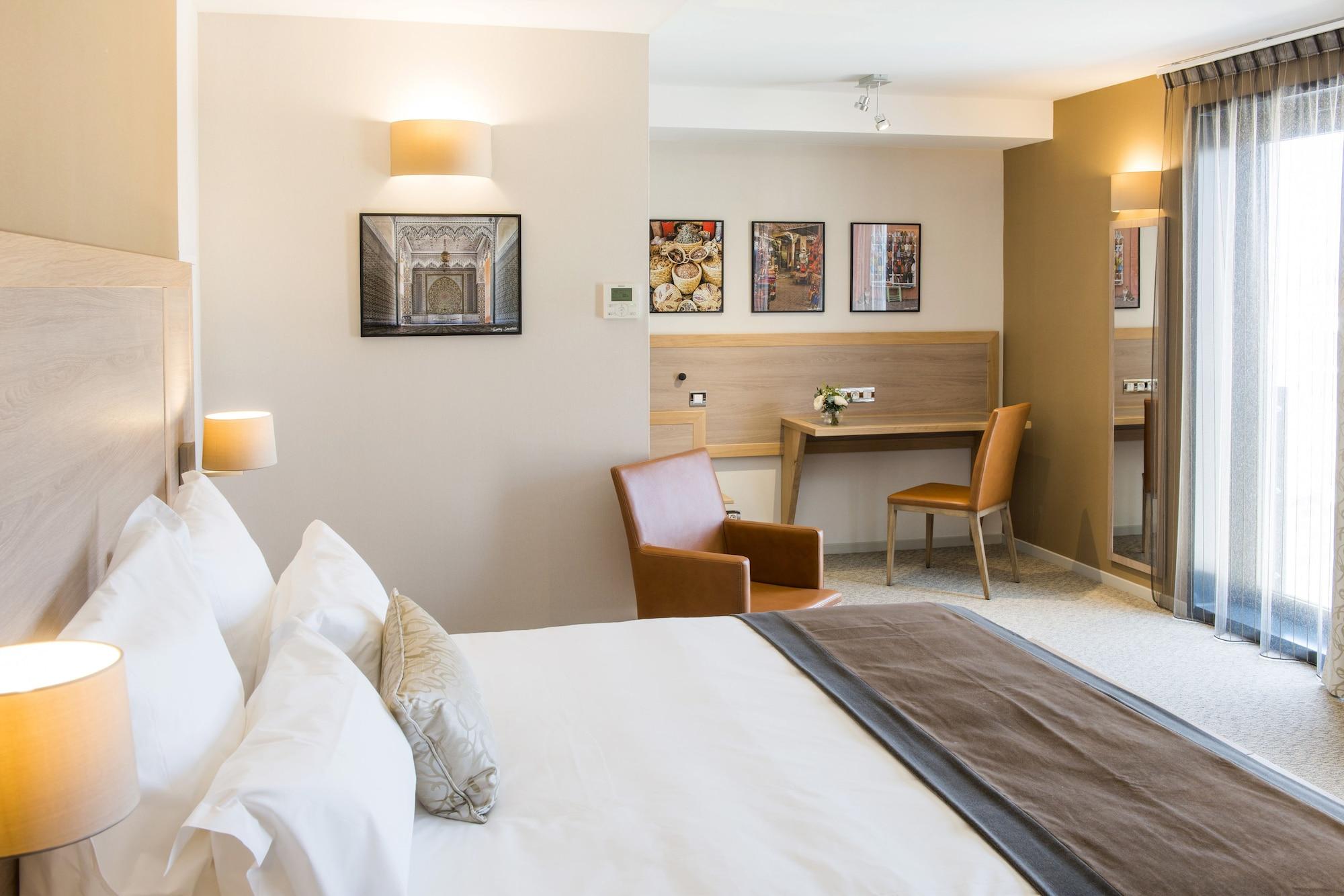 Khách sạn Vatel 4*