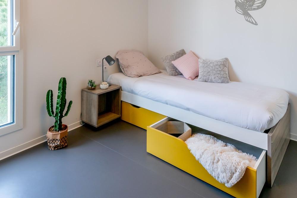 Aparthotel Centre Marne - Gare Saint-jean 3*