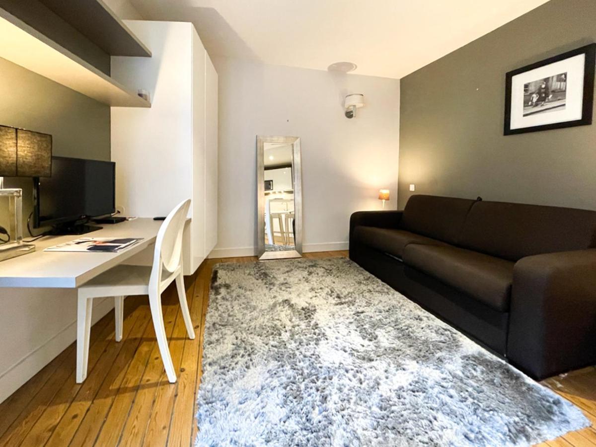Appartement - Place Des Quinconces *