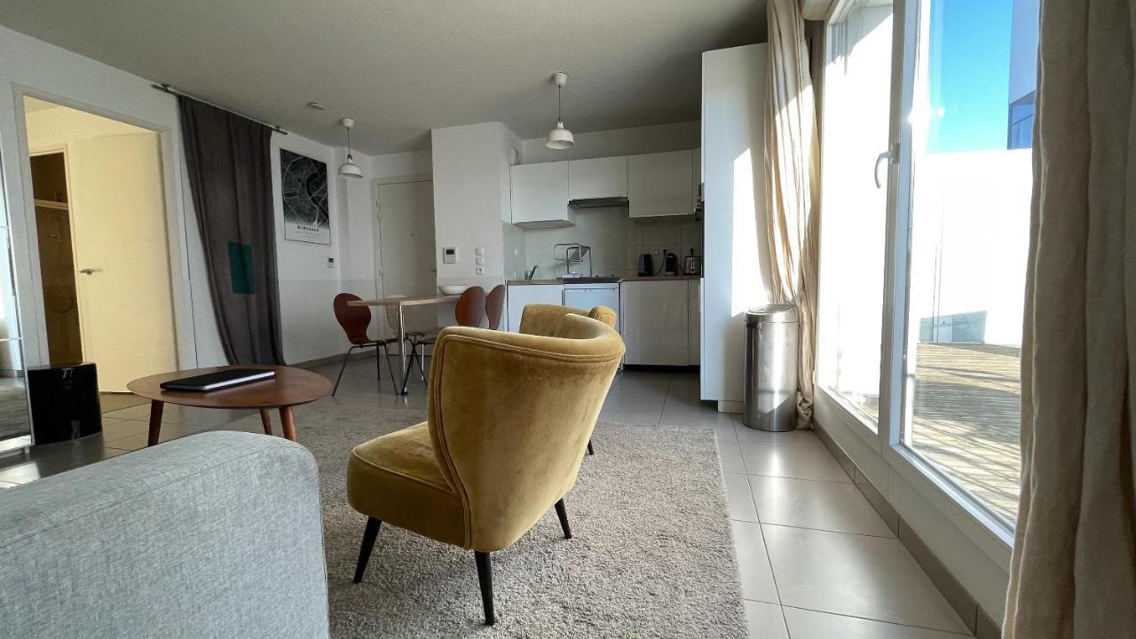 Avec Parking - Cite Du Vin Apartamento