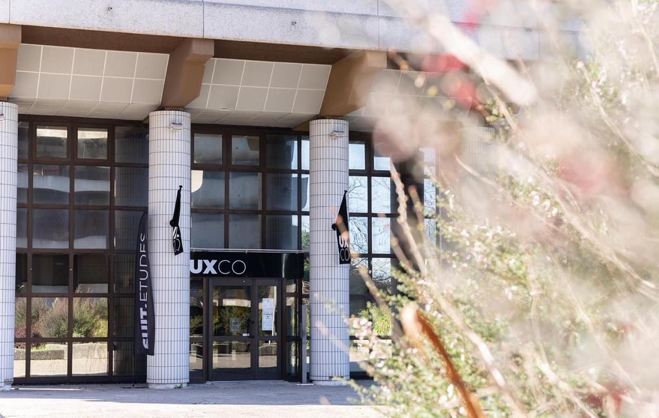 Uxco Grenad'inn Apartment *