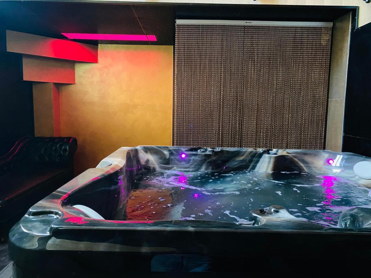 Apartamento Mieuxqualhotel Jacuzzi Privatif