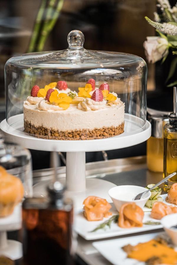 Hotel Foch Boutique & 5*