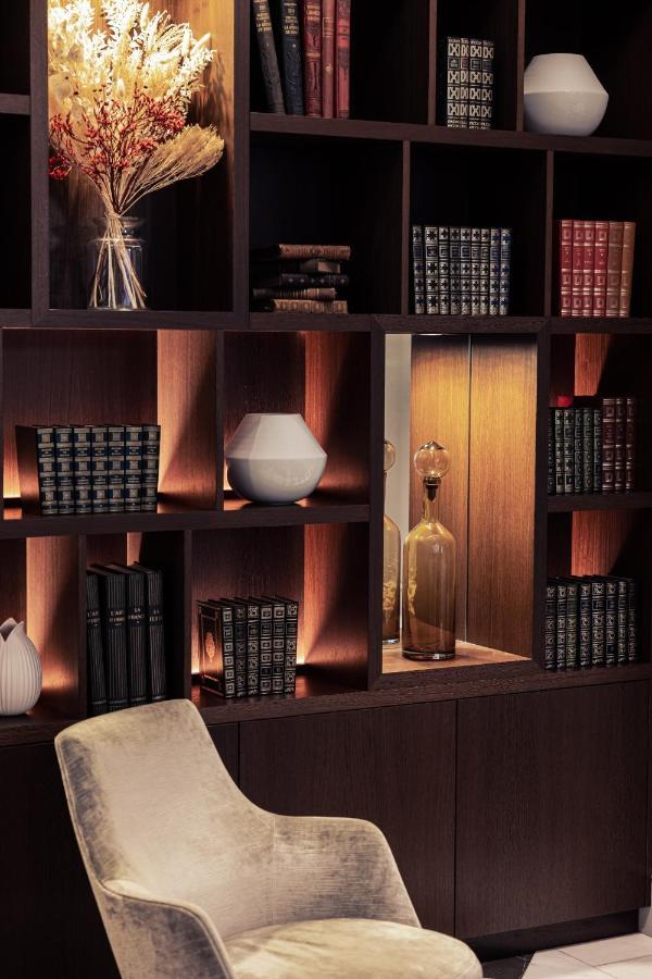 Hotel Foch Boutique & 5*