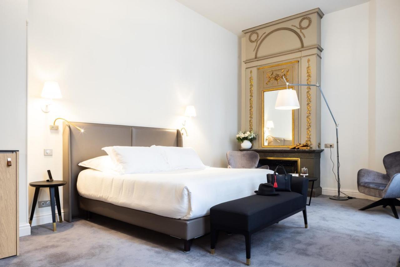 Foch Boutique &