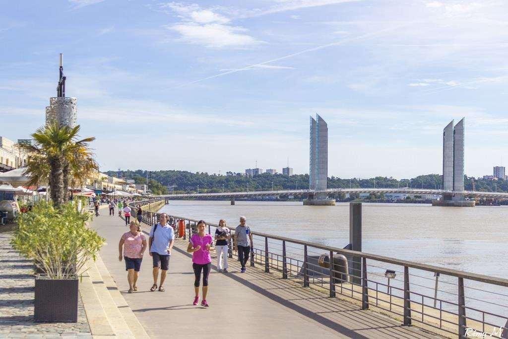 Appart-hotel & Golf Bassins A Flot Aparthotel Bordeaux
