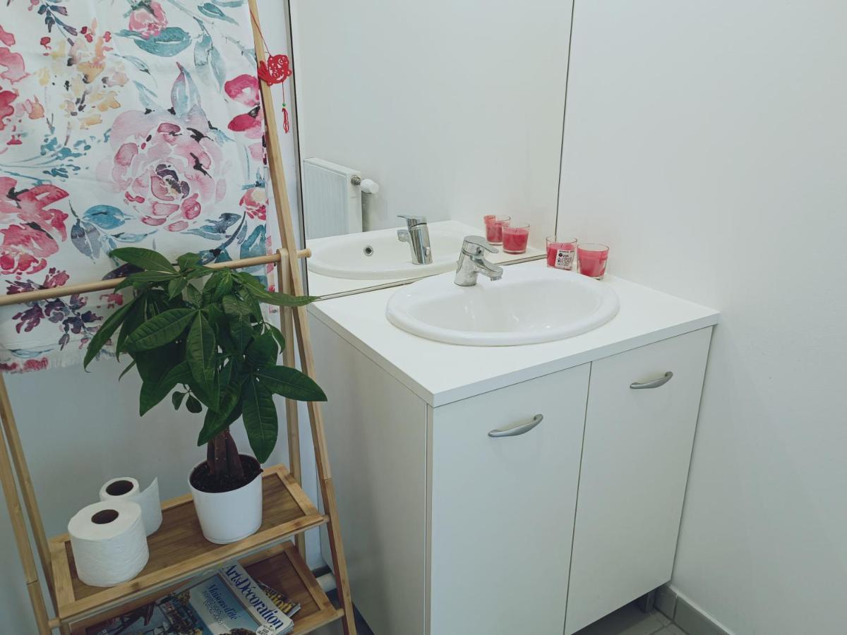 Homestay In Bordeaux