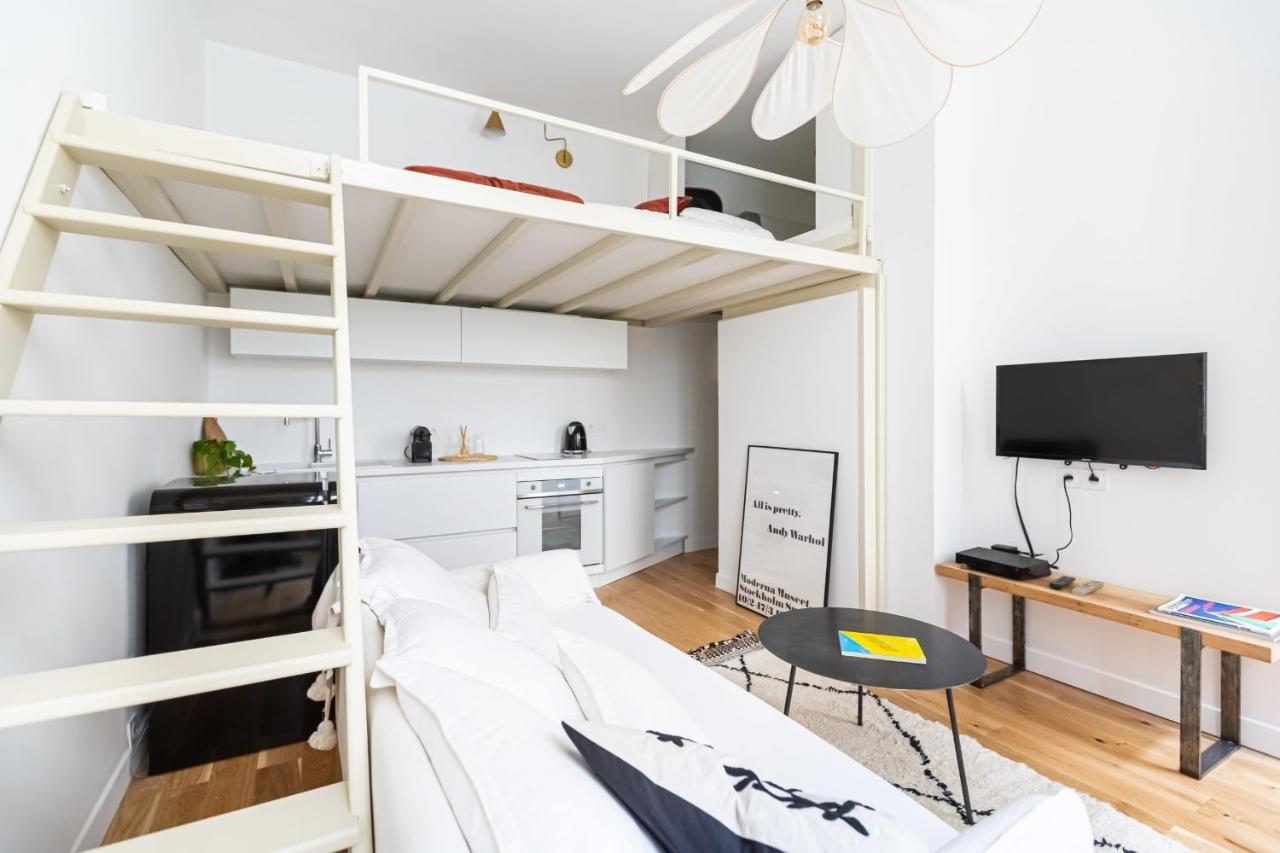 Pretty Duplex Near The Miroir D'Eau Apartment *
