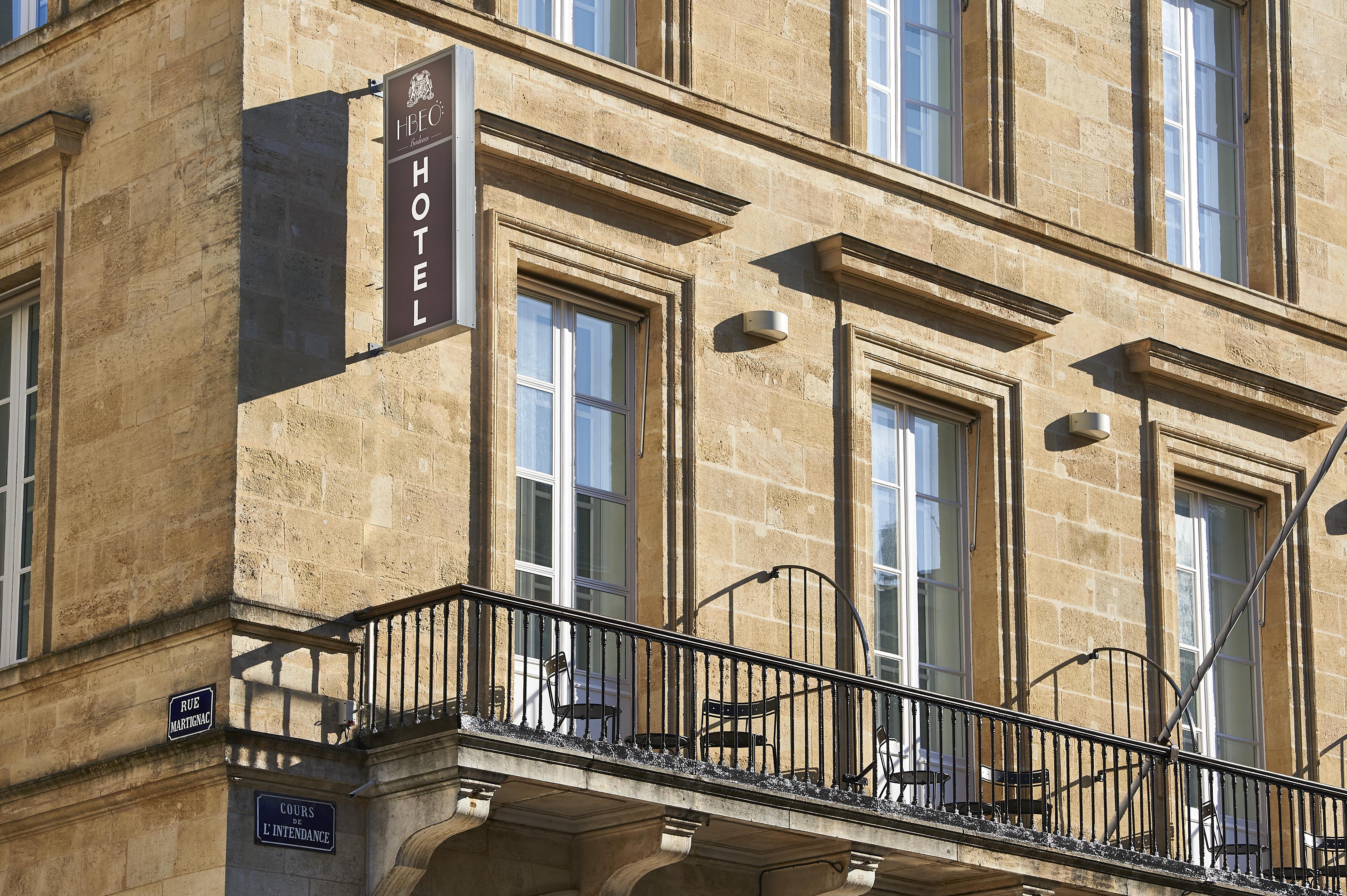 Western Premier Hbeo Centre Khách sạn 4*