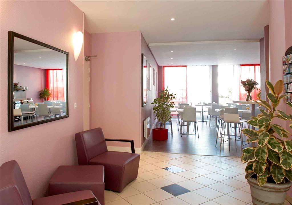 Aparthotel Adagio Access Rodesse 2*