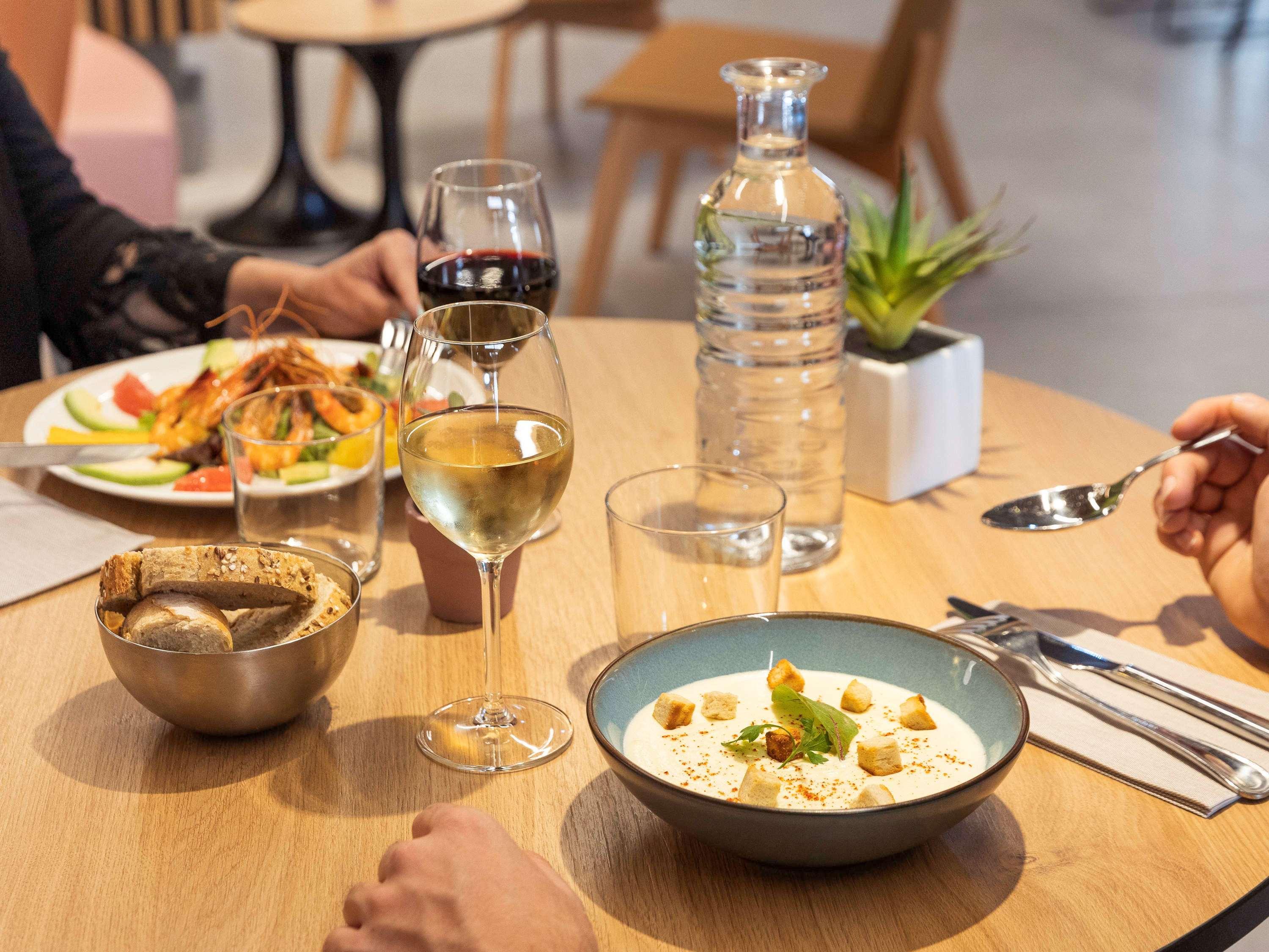 Novotel Centre Gare Saint Jean Hotel Bordeaux