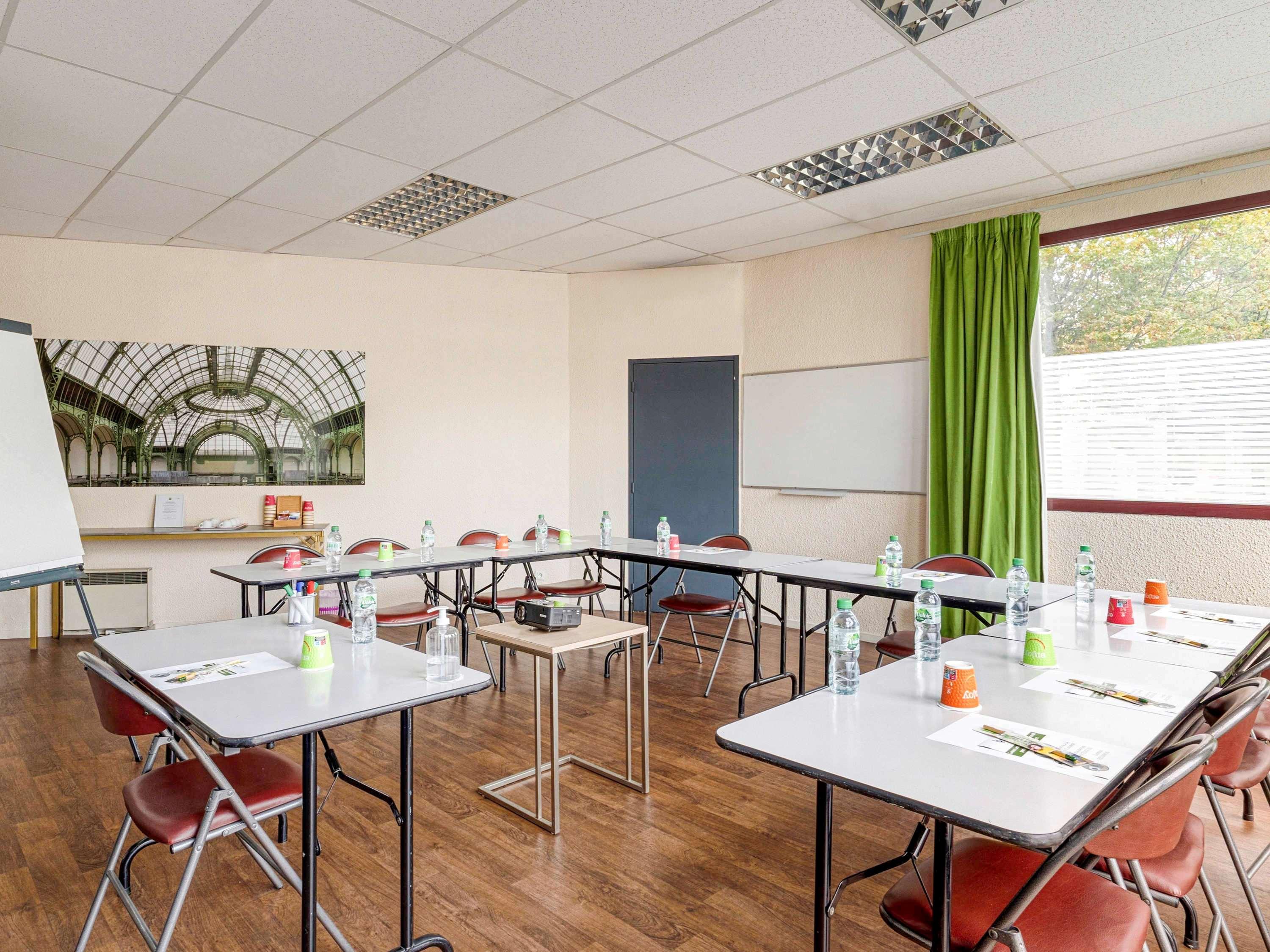 Ibis Styles Gare Saint-jean Hotel Bordeaux